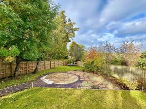 Photo 15- click for photo gallery